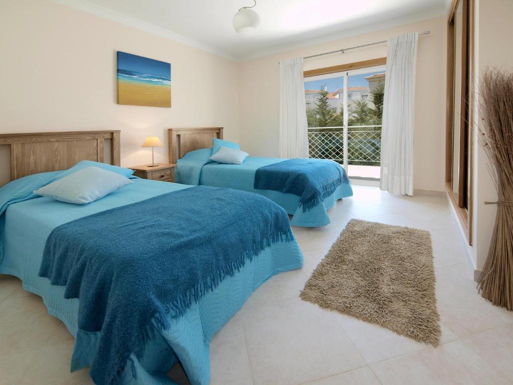 Oasis Parque Country Club Hotel Портиман Стая снимка