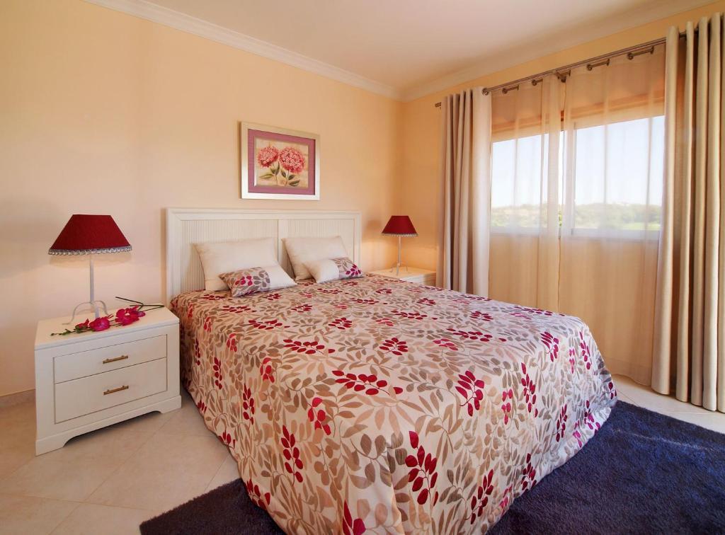 Oasis Parque Country Club Hotel Портиман Стая снимка